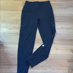Lululemon jogger style pant size 4
